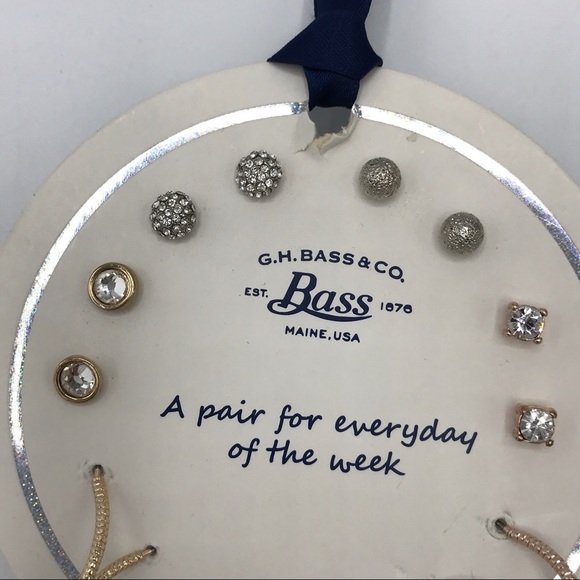 G.H. Bass 7 Pack Of Earrings Gold/Silver NWT - Picture 3 of 4